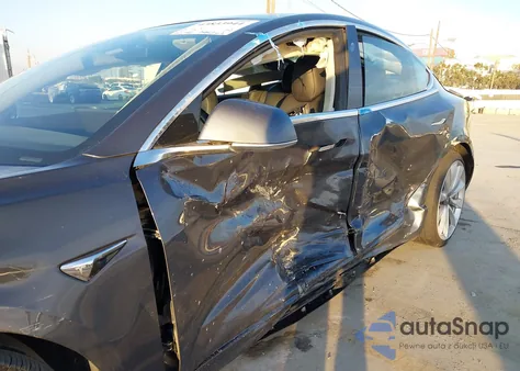 2018 Tesla Model 3 Long Range/Performance из США, поврежденный, VIN 5YJ3E1EB1JF083052